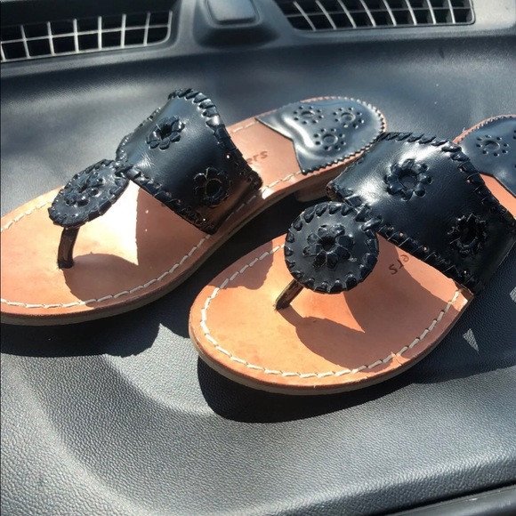 Jack Rogers Shoes - Jack Rogers black size 6